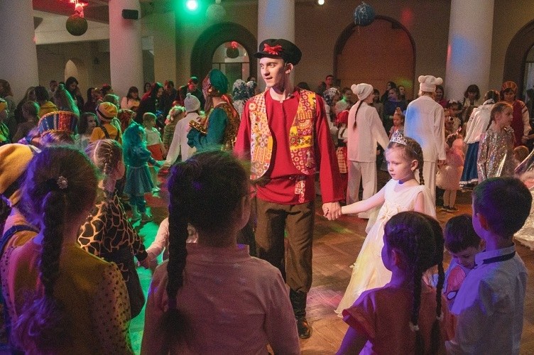 A NEW YEAR FAIRY TALE FOR CHILDREN 2023